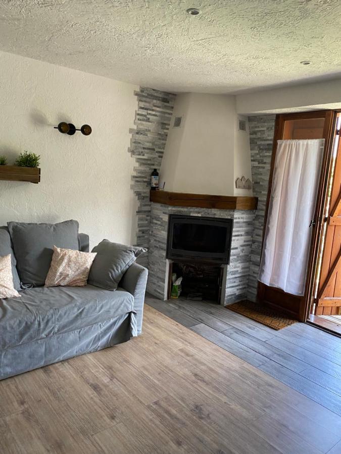 Bas De Chalet Au Pied Des Pistes Cambre D'Aze 생-피에르-델-포르사 외부 사진